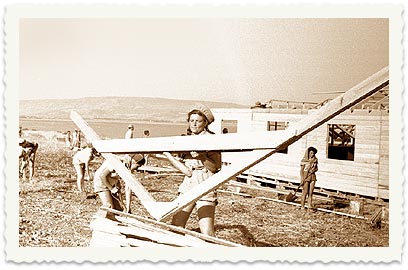 foot of kinneret.jpg foot of kinneret.jpg